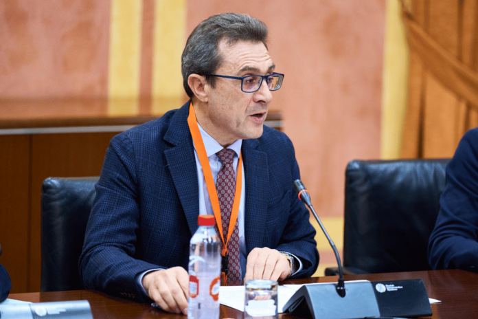 El presidente del CACM comparece en el Parlamento Andaluz
